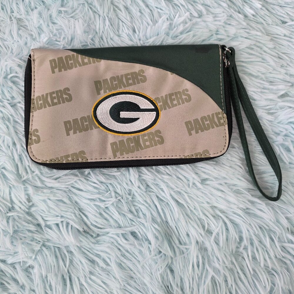 Green Bay Packers NFL Logo Zip-Around Organizer Wallet Wristlet